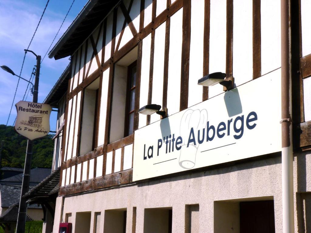 Hotel-Restaurant La P'Tite Auberge Lillebonne Екстериор снимка